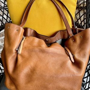 Burberry-House Check Grainy Medium Maidstone Tote